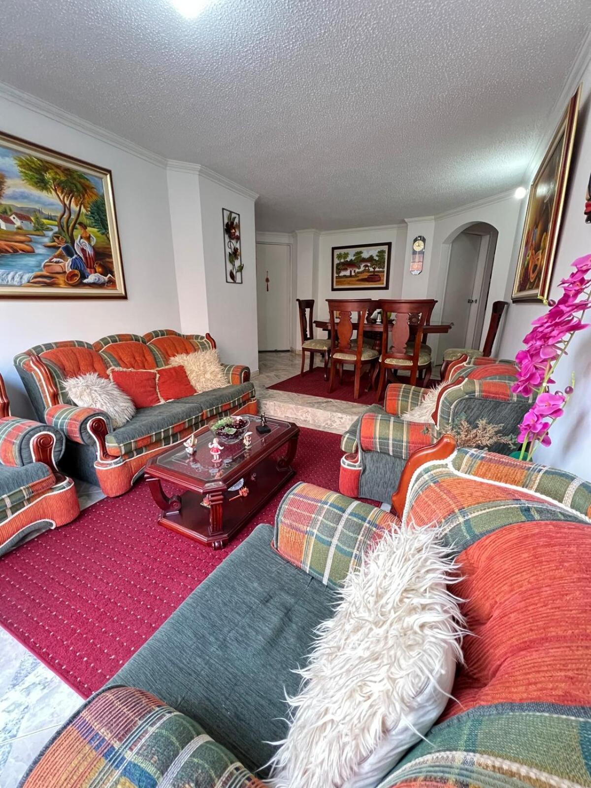Apartamento Located In