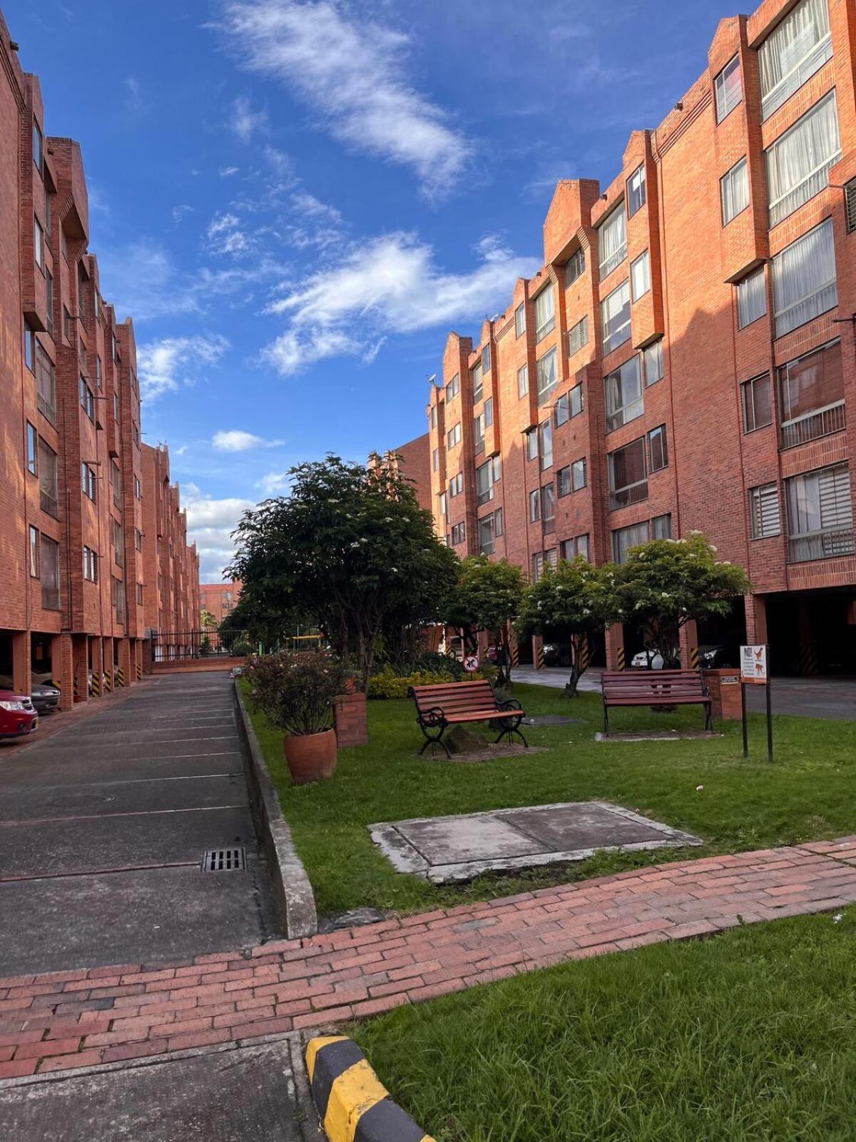 Apartamento Located In *